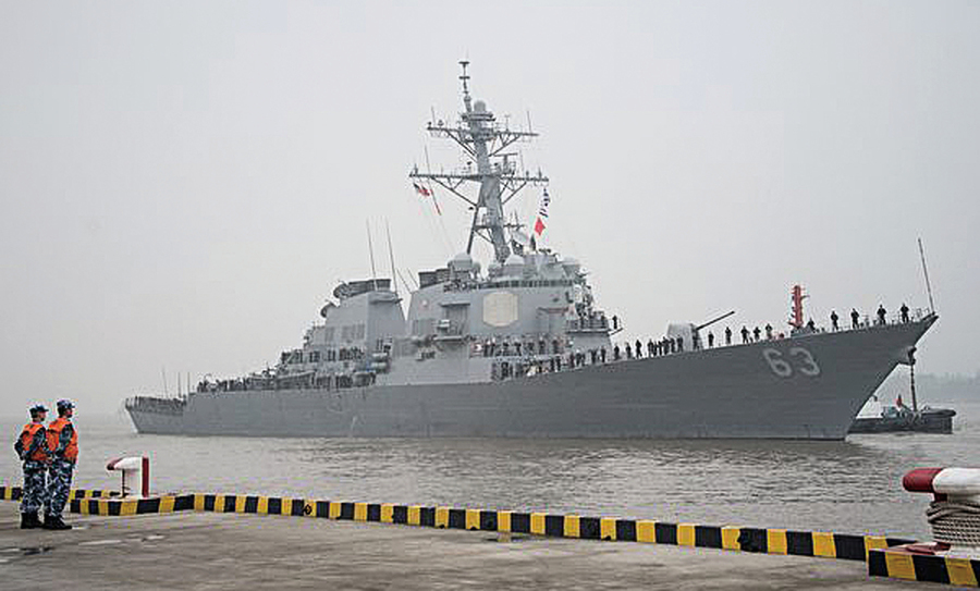實現印太航行自由 美兩軍艦再通過台灣海峽