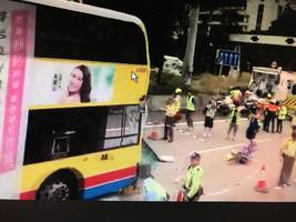 更新: 西九龍公路嚴重車輛 至少2死逾10傷