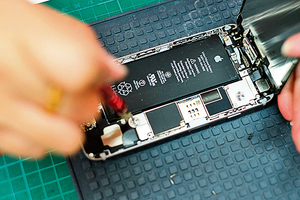 安裝第三方電池的iPhone 也可享受保修服務
