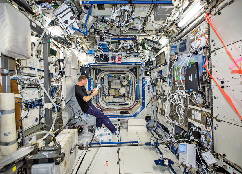 太空站遍佈細菌 將啟用消毒機器人