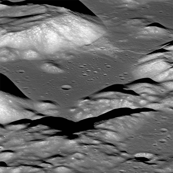 研究發現月球正在縮水並伴有月震