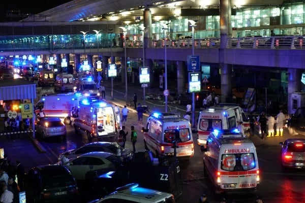 土耳其機場遇恐襲 美停飛往返伊斯坦堡航班