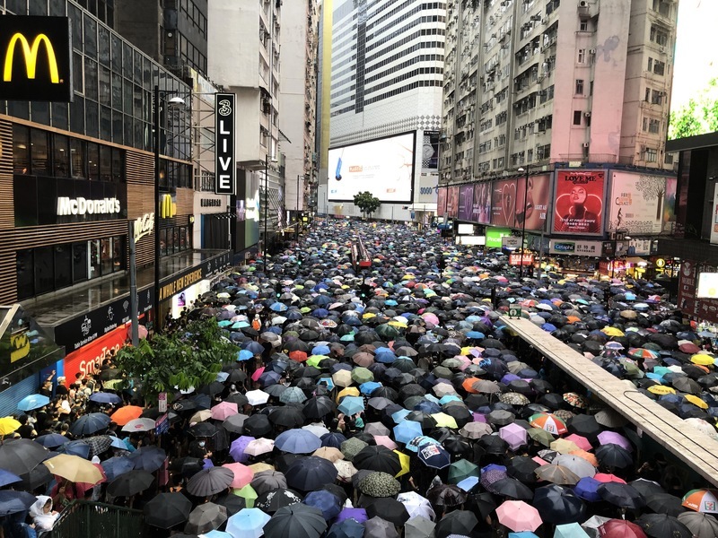 【8.18反送中】維園170萬人集會 市民：沒共產黨 香港才會好