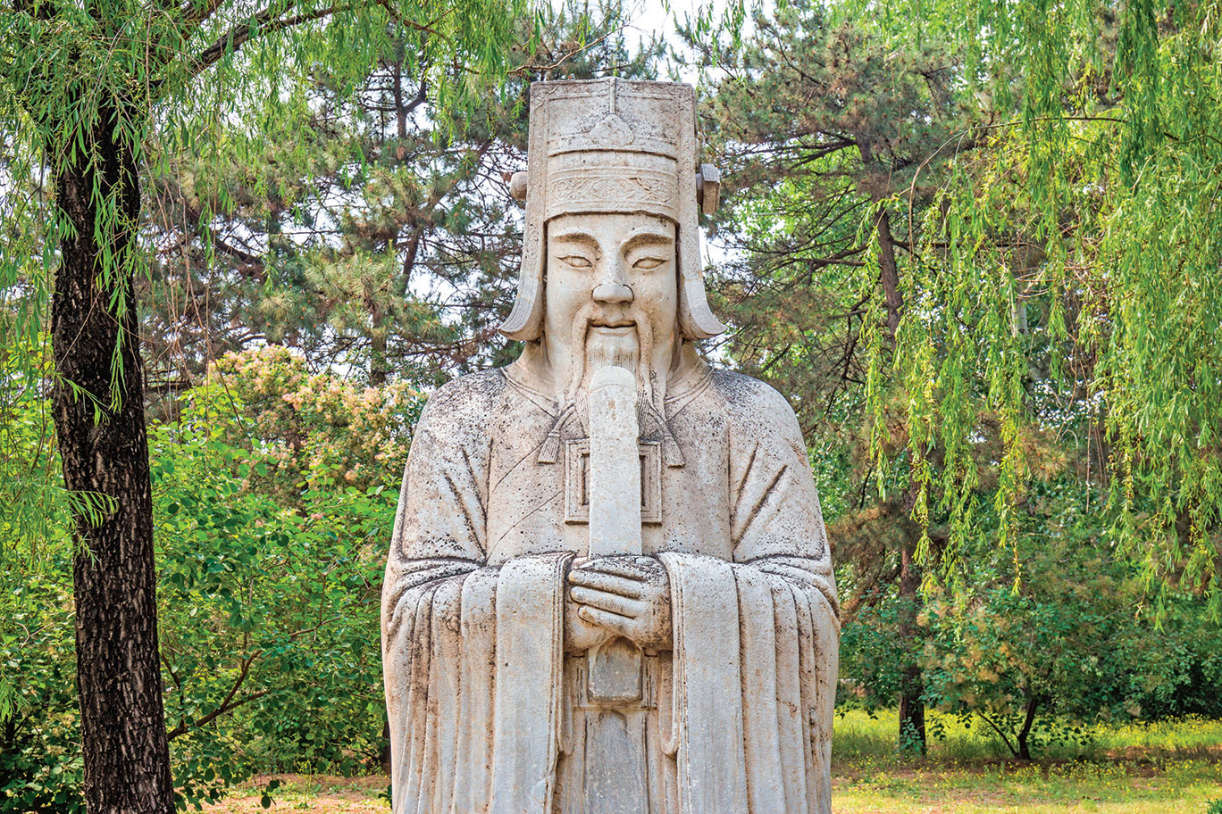 古代中國官員雕像。（Shutterstock）