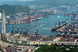 示威活動及中港經濟關係 惠譽調降香港信用評級