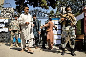 塔利班連串攻擊阿富汗總統大選作業