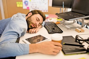 為何上班族需要午睡？