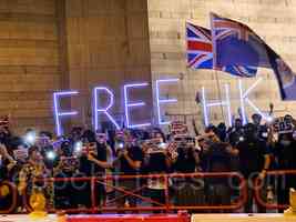 英上議院通過無約束力動議　促英聯邦給港人第二公民身份