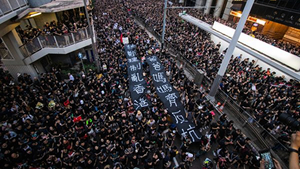 平安夜港警如臨大敵 香港「跨年抗爭」勢不可擋