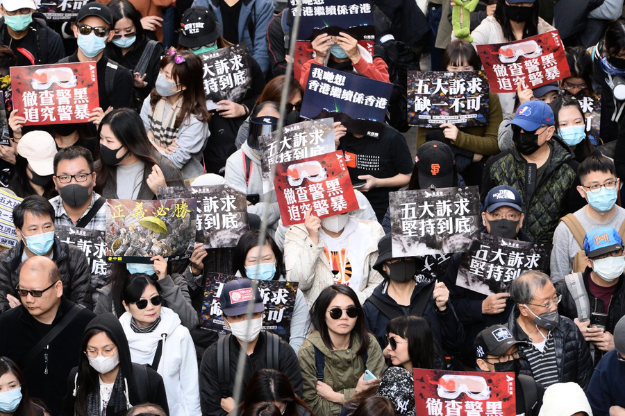 市民：佩服大紀元對「反送中」真實報道 