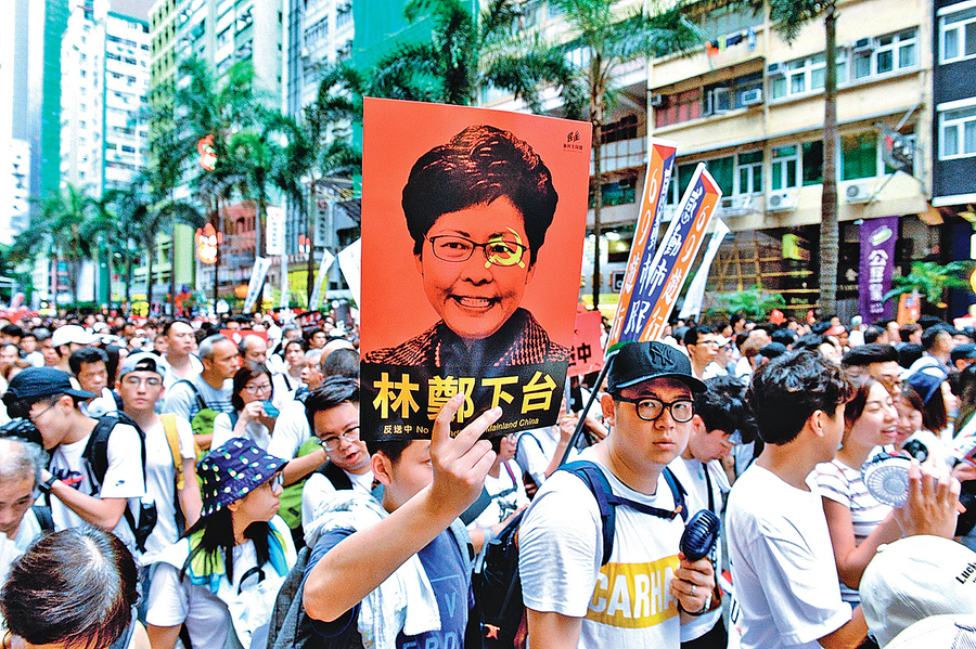 林鄭月娥可知妳「 錯」 在哪