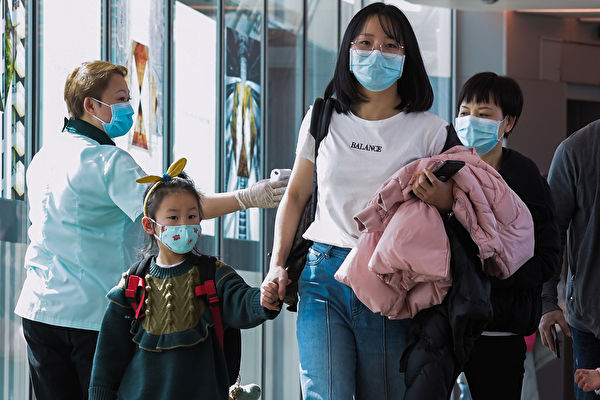 香港發生本地社區傳染爆發 一家三口未返大陸染肺炎