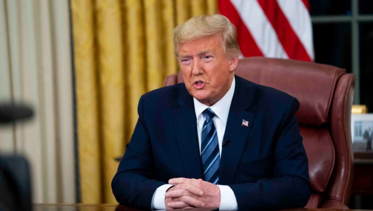 美國總統唐納德·特朗普（Donald Trump）於2020年3月11日在華盛頓特區橢圓形辦公室發表講話，談到了日益嚴重的中共病毒危機。（Doug Mills-Pool/Getty Images）