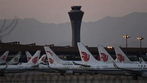 法媒：北京怎麼啦？為何飛機繞行 湖北人禁入京