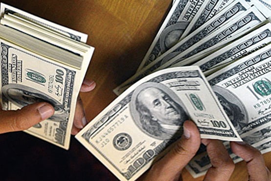 學者：金融界排斥人民幣  世界反共同盟正形成