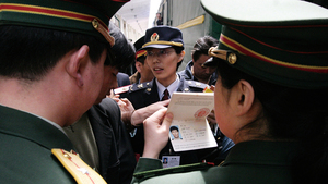 網傳中國停辦護照業務 並收繳個人護照