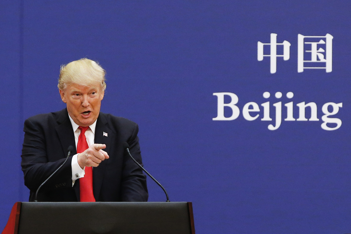 2017年11月，特朗普訪問北京，在人民大會堂講話。（Photo by Thomas Peter-Pool/Getty Images）