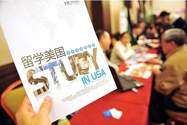 大陸留學行業遭重擊 中國學生留學難