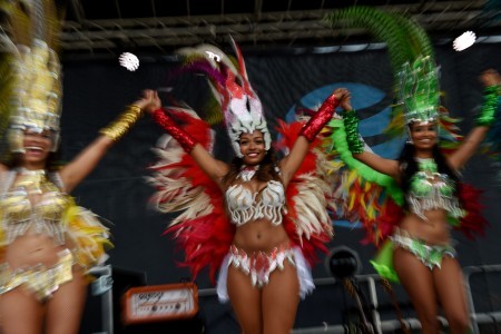 巴西的森巴舞是奧運開幕儀式上必不可少的元素。(MARK RALSTON/AFP/Getty Images)