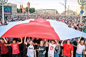 白俄羅斯廿萬人上街反獨裁