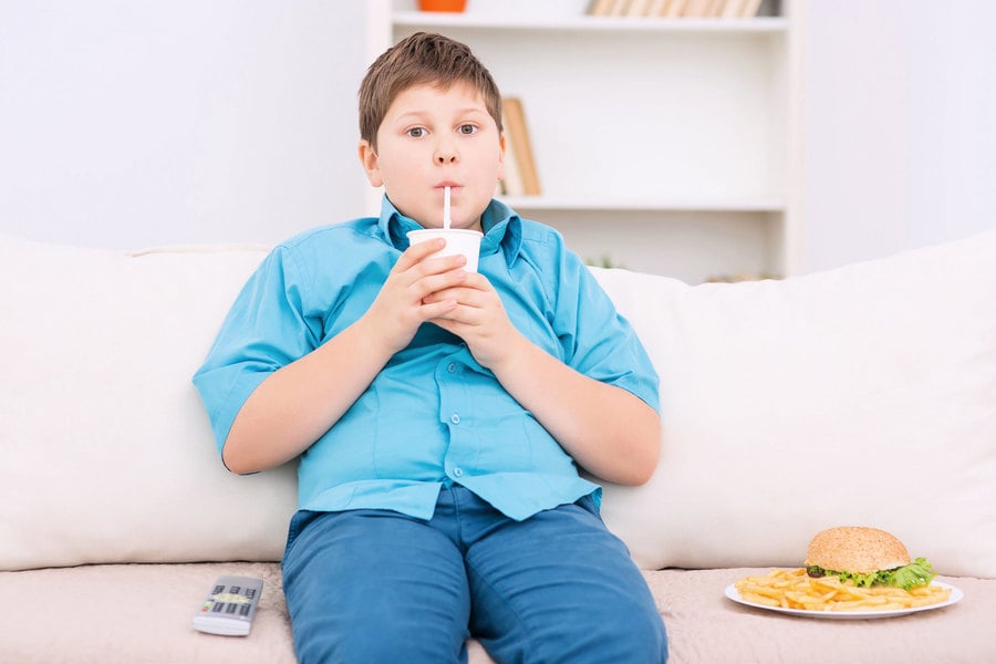 男童過重出現脂肪肝 當心增加肝臟疾病機率