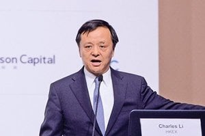 李小加突辭任港交所CEO 傳為競逐特首鋪路