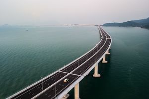 連續兩年入不敷出  港珠澳大橋年損香港十億元