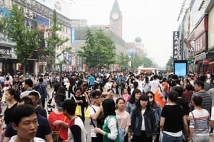 陷入困局 北京出台「兩辦法」調控人口