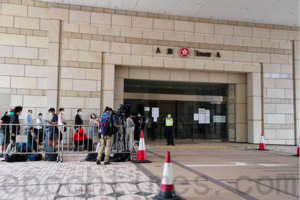 【圖片新聞】鍾翰林被控違反港版國安法 西九龍法院提堂