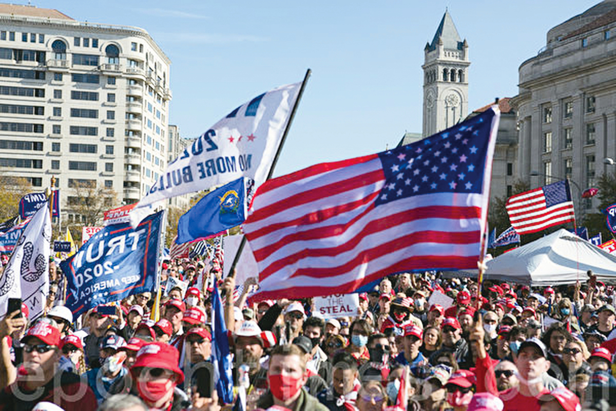 11月14日，來自全美各地約50萬人參加在華盛頓DC舉行的停止竊選（Stop the Steal）大遊行和集會。（李莎／大紀元）
