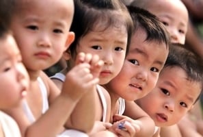 中國生育率跌破警戒線 人口危機嚴重遠超外界想像