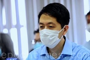 許智峯及家人賬戶再被凍 業界質疑港警程序合法性