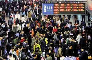 春運鐵路客流少一億 機票滯銷