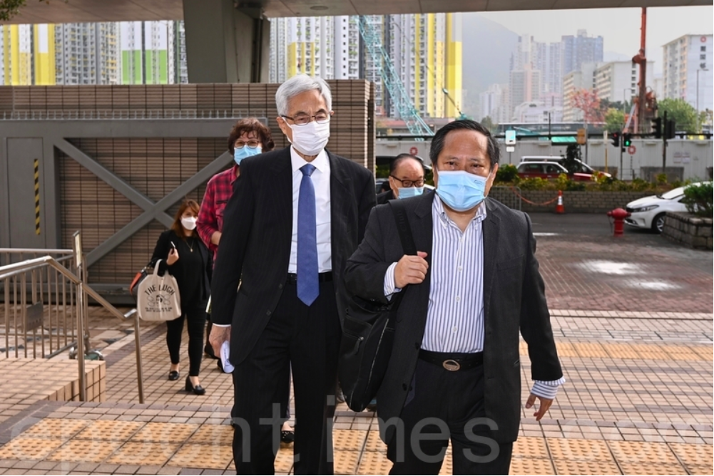8.18集會案今25日續審，香港資深大律師李柱銘（左）與律師何俊仁（右）。（宋碧龍／大紀元）
