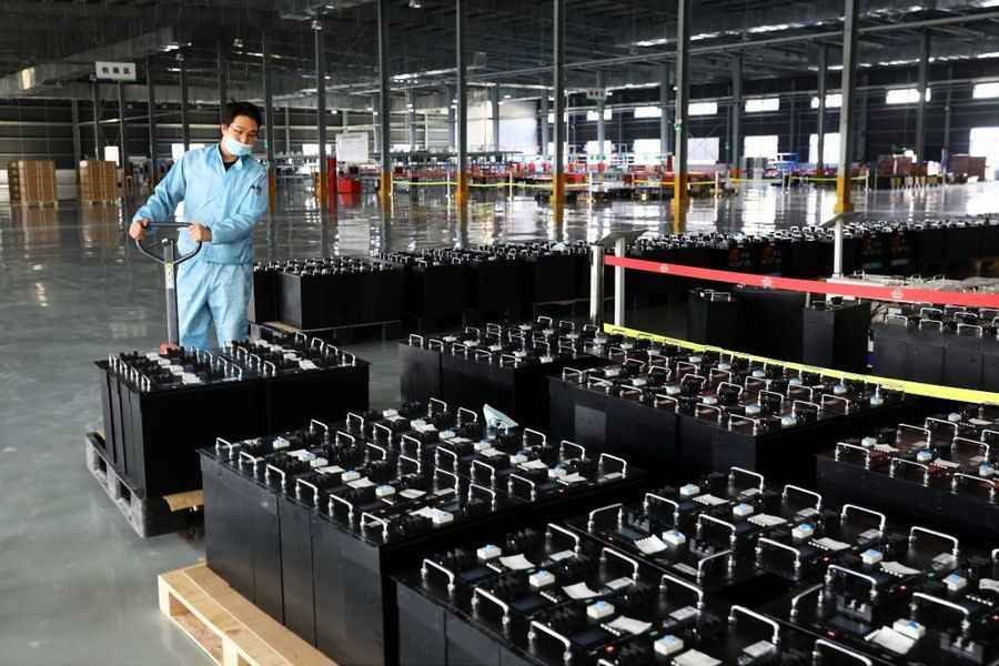 中國2月官方製造業及服務業PMI齊降