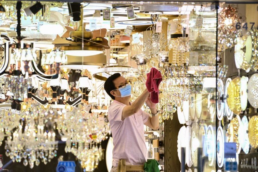 受第4波疫情衝擊 香港零售銷售1月再跌逾13%