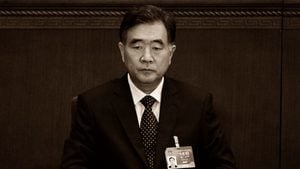 中共政協工作報告 香港「一國兩制」全部消失