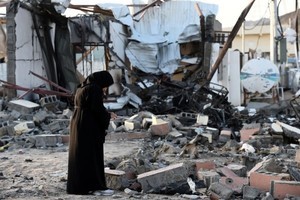也門自殺式爆炸65死 IS稱負責