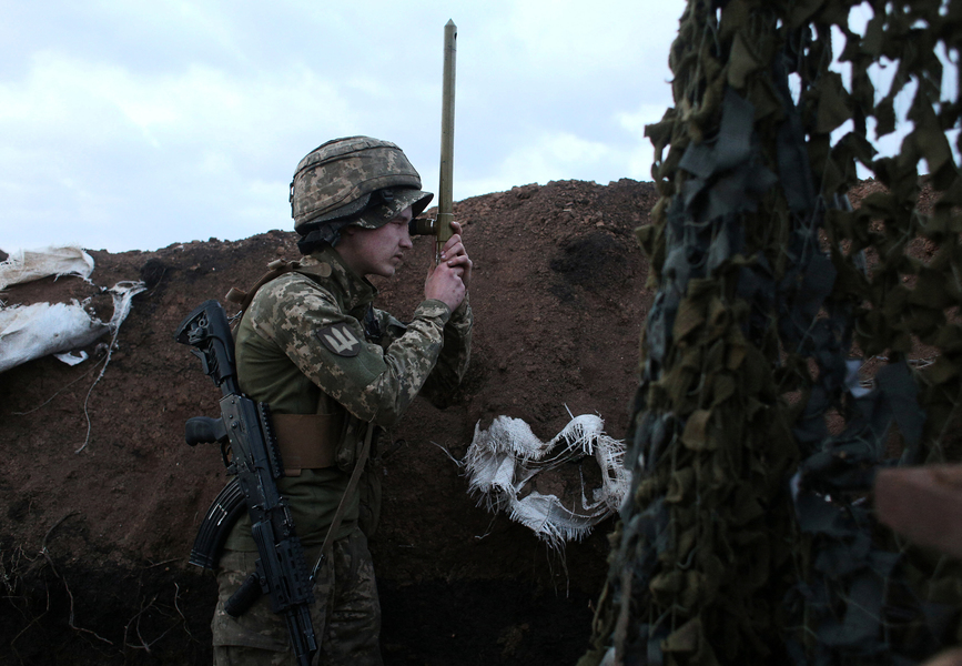 俄羅斯陳兵烏克蘭邊界 烏總統赴前線視察衝突地區