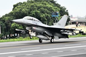 台F-16戰機首度飛美受訓 拜登：美將維持印太軍力