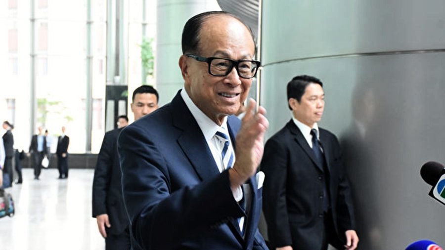 香港首富李嘉誠不積極挺共 被中共排擠邊緣化