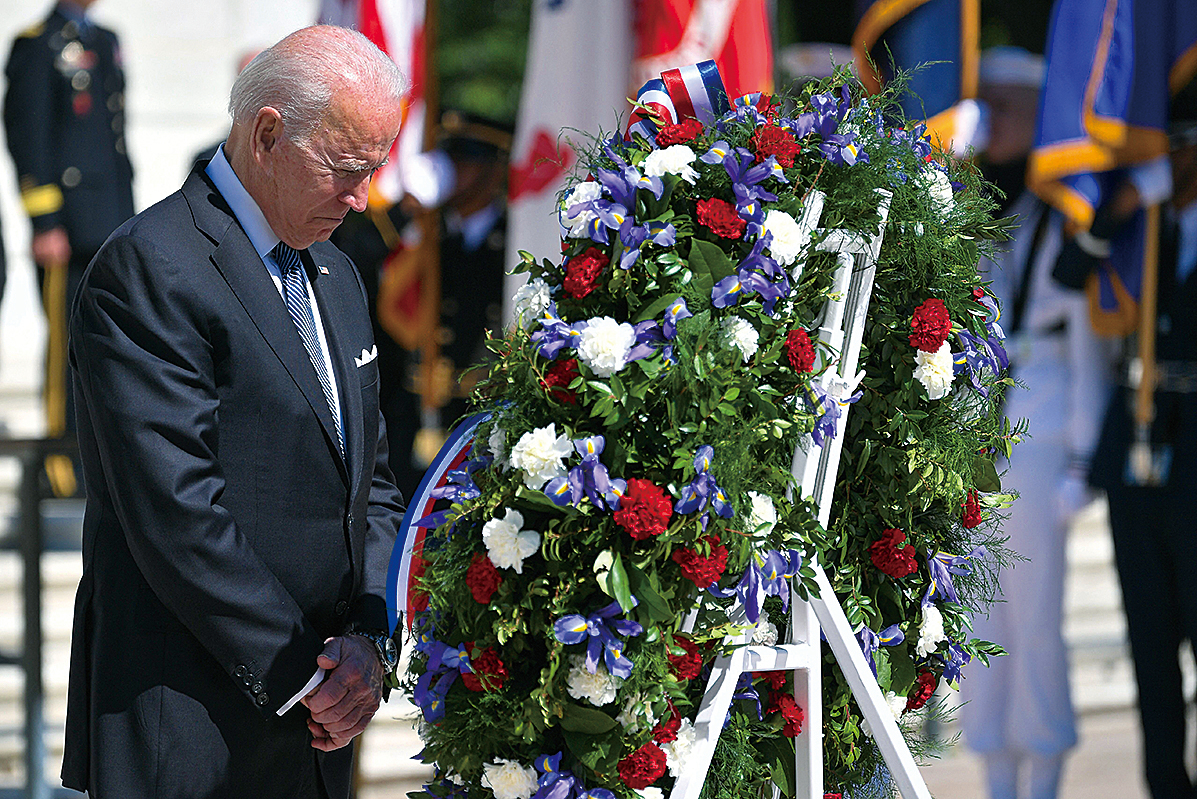 5月31日（周一），美國總統拜登在阿靈頓國家公墓發表陣亡將士紀念日講話。（Getty Images)