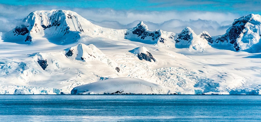 南極發現第一塊毫無生命的土地