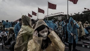 黨媒謊稱習講話時無雨  自曝為黨慶天氣準備半年