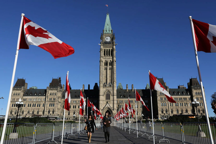 加拿大港人呼籲加國議會完善「救生艇」計劃