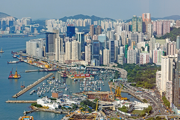 香港6月份採購經理人指數（PMI）數值錄得51.4，與上月的52.5比較有所減弱。圖為香港港口區。（宋祥龍／大紀元）