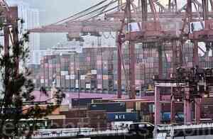 政府公告曾身處葵青貨櫃船的人士須接受強檢