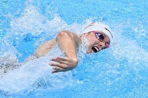 【再接再厲】東奧7.28｜何詩蓓破100米自由泳亞洲紀錄 晉級準決賽 