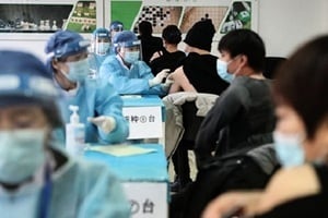 中國多省市陸續叫停疫苗接種引關注