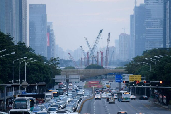 深圳二手樓成交量跌八成 逾半屋源減價